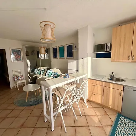 Sea Chic - Naturist Apartamento